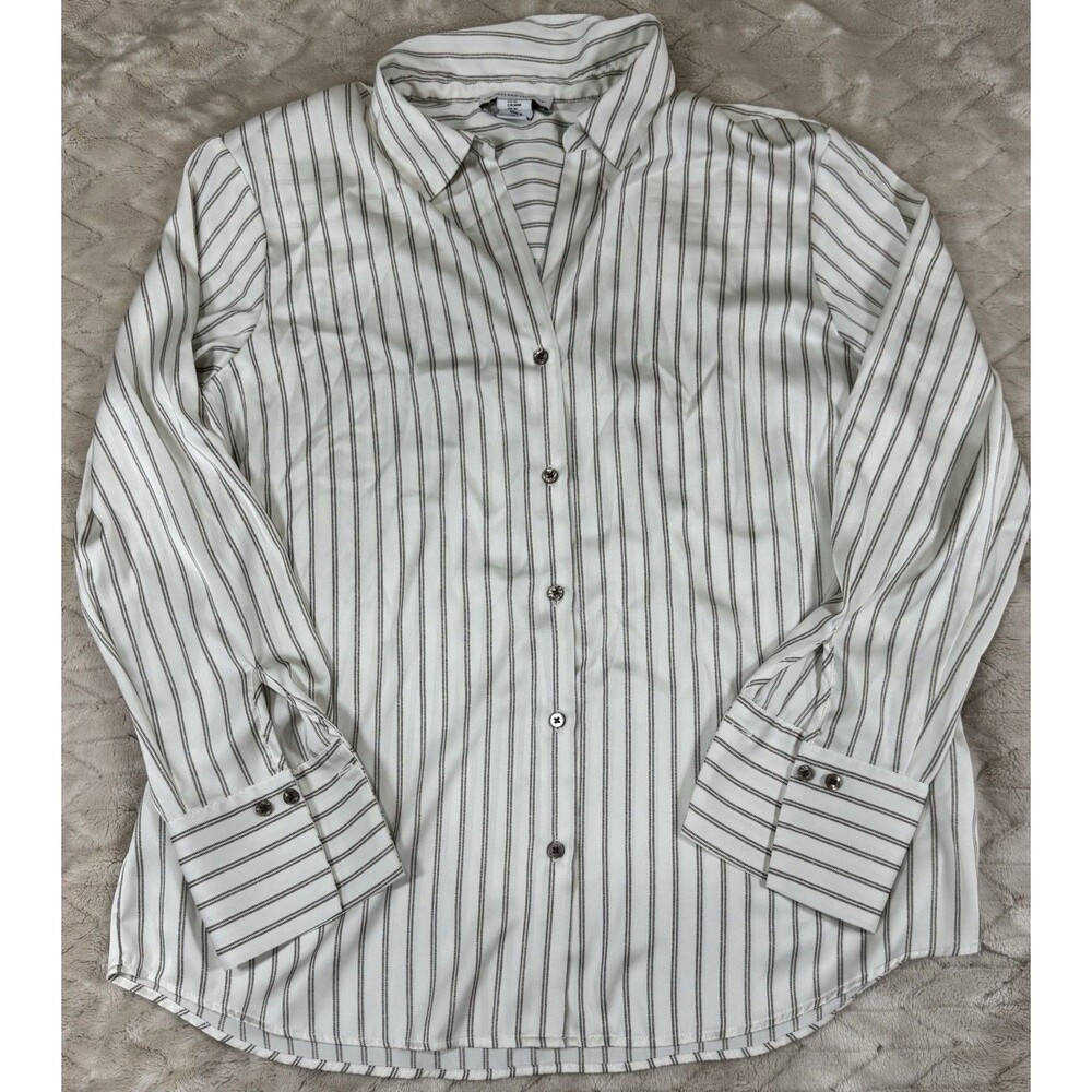 Cupcake & Cashmere Shirt Women M Long Sleeve Button Up Preppy Schoolgirl Coastal